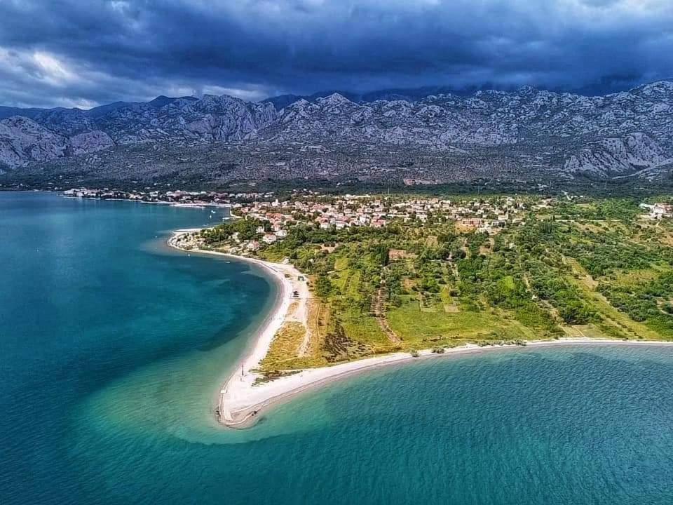 Amanda C Apartment Starigrad Paklenica Bagian luar foto